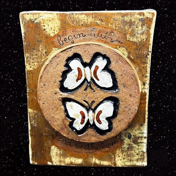 Joy Elaine Praznik Art Pottery Paper Bag Vase Hand Made Signed 6.5”T 5.5”W - Picture 9 of 9